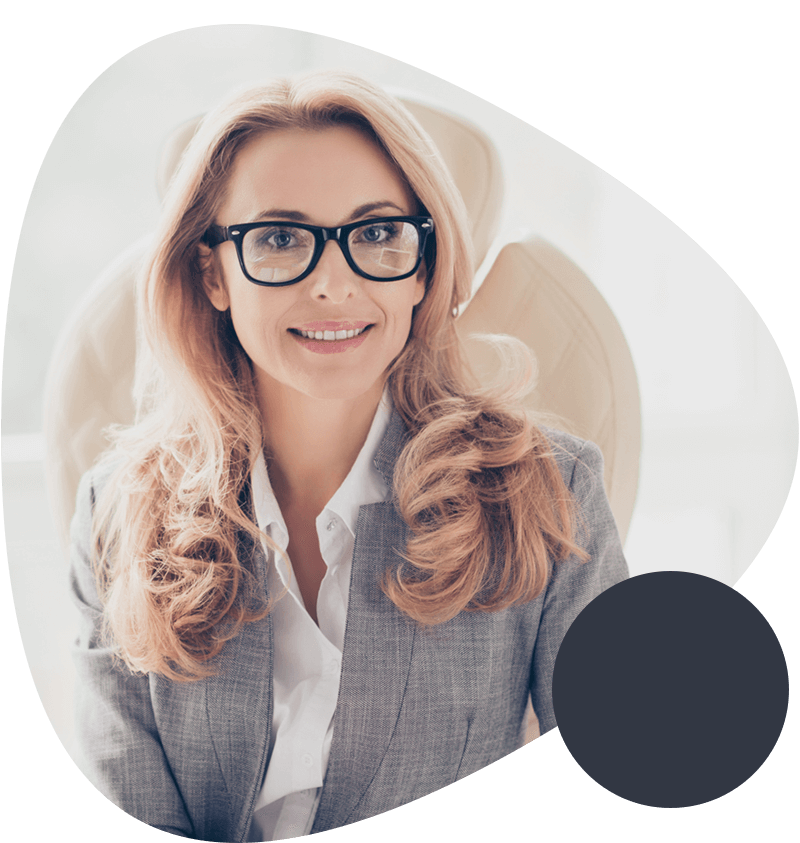 https://sarwatmakeuplounge.com/wp-content/uploads/2019/04/img-people-02.png
